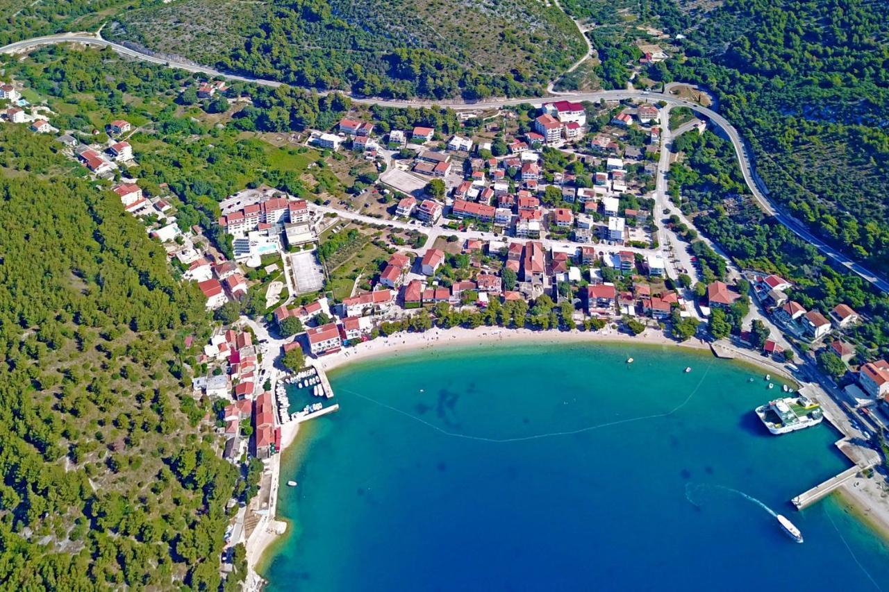 Apartments By The Sea Drvenik Donja Vala, Makarska - 6756 ภายนอก รูปภาพ