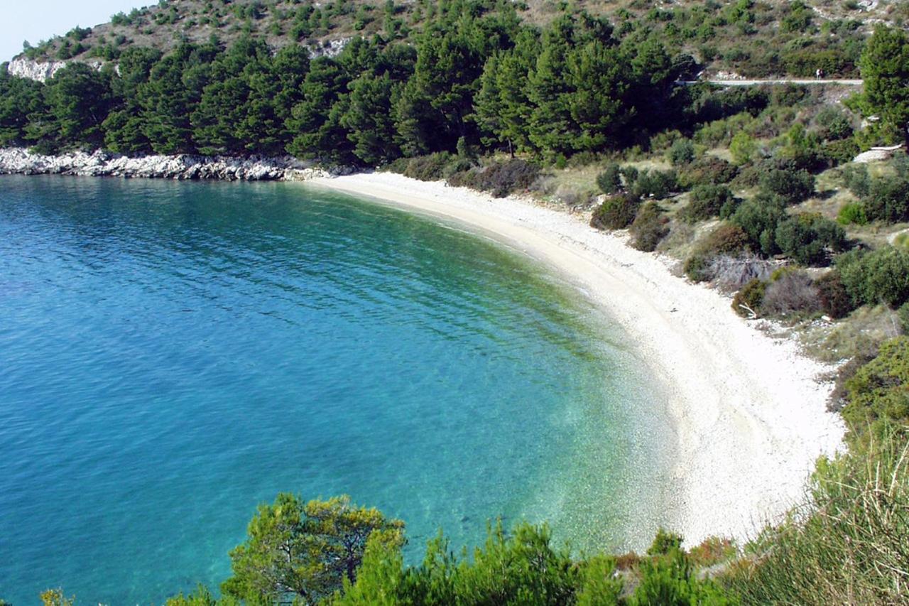 Apartments By The Sea Drvenik Donja Vala, Makarska - 6756 ภายนอก รูปภาพ
